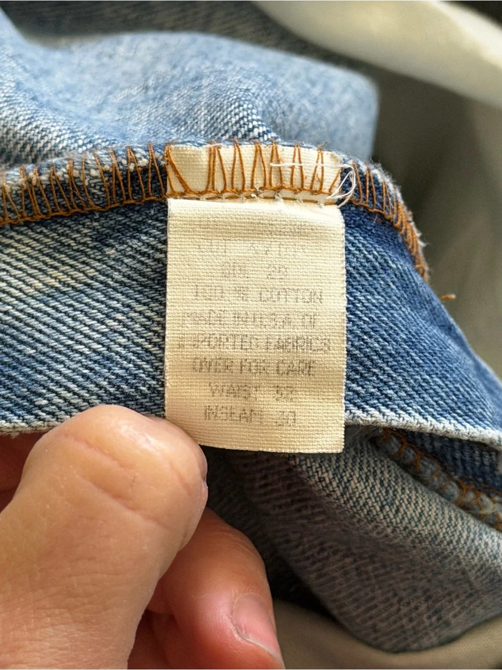 90s Bugle Boy Men's Light Wash Blue Relaxed Jeans